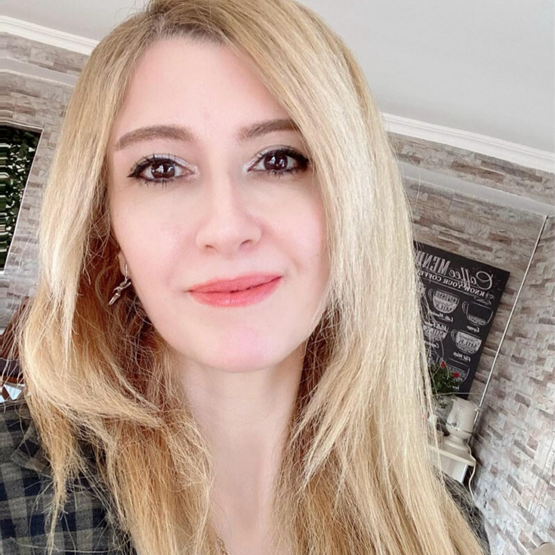 Uzman Psikolog Selen Can